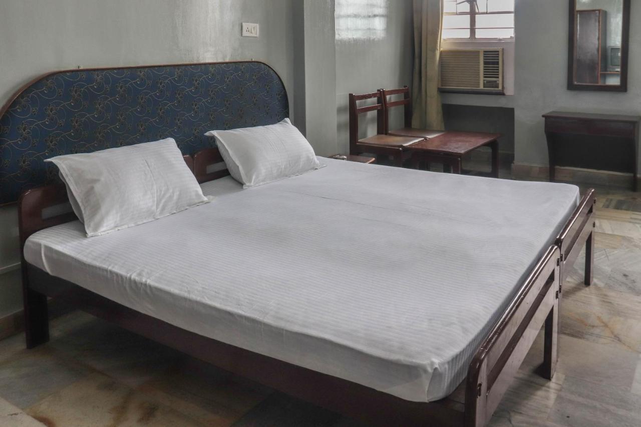 Spot On 49477 Hotel Galaxy Dimāpur المظهر الخارجي الصورة