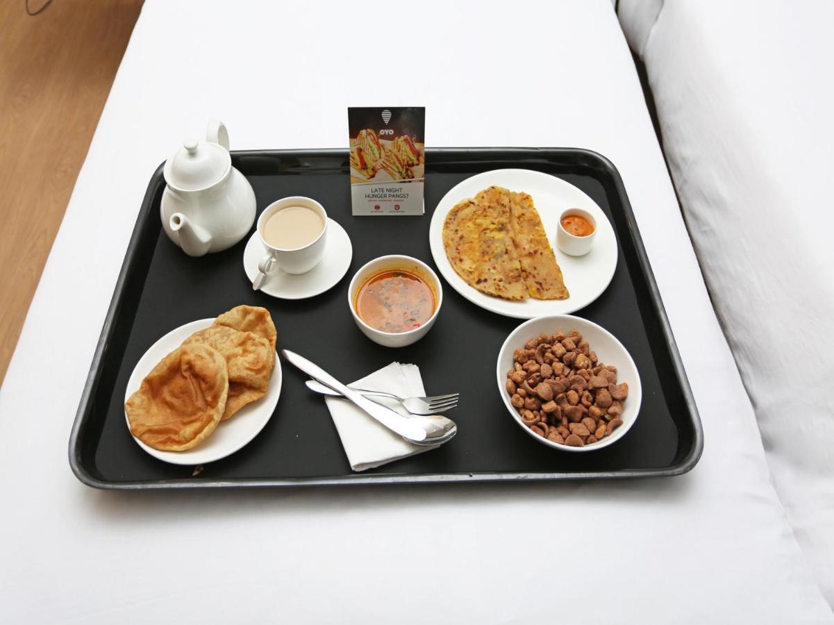 Spot On 49477 Hotel Galaxy Dimāpur المظهر الخارجي الصورة